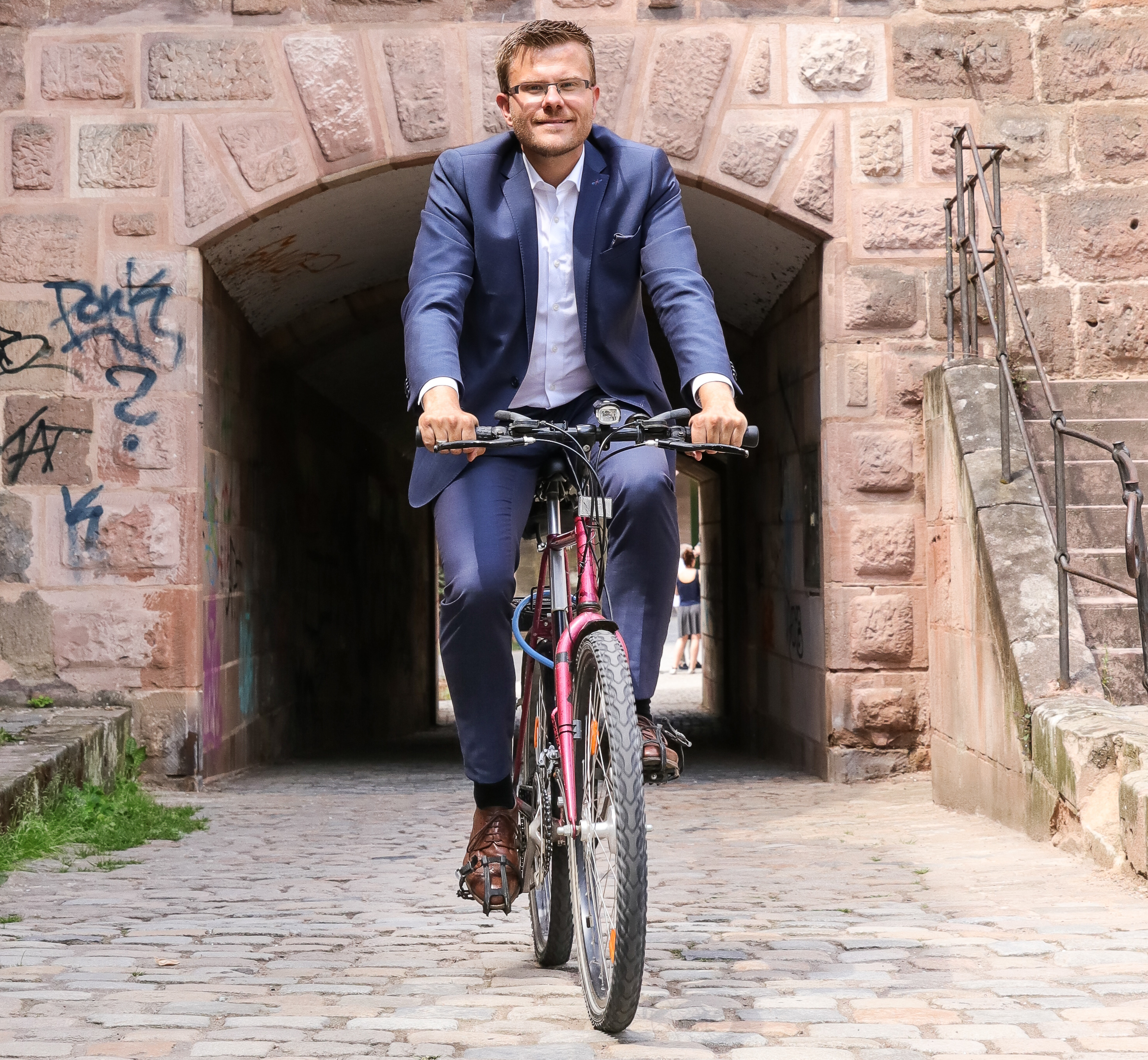 Für Marcus König (CSU-Fraktionsvorsitzender) ist völlig klar, dass Radverkehr und ÖPNV gestärkt werden müssen. Aber einen Zwang zur alternativen Mobilität lehnt er ab.