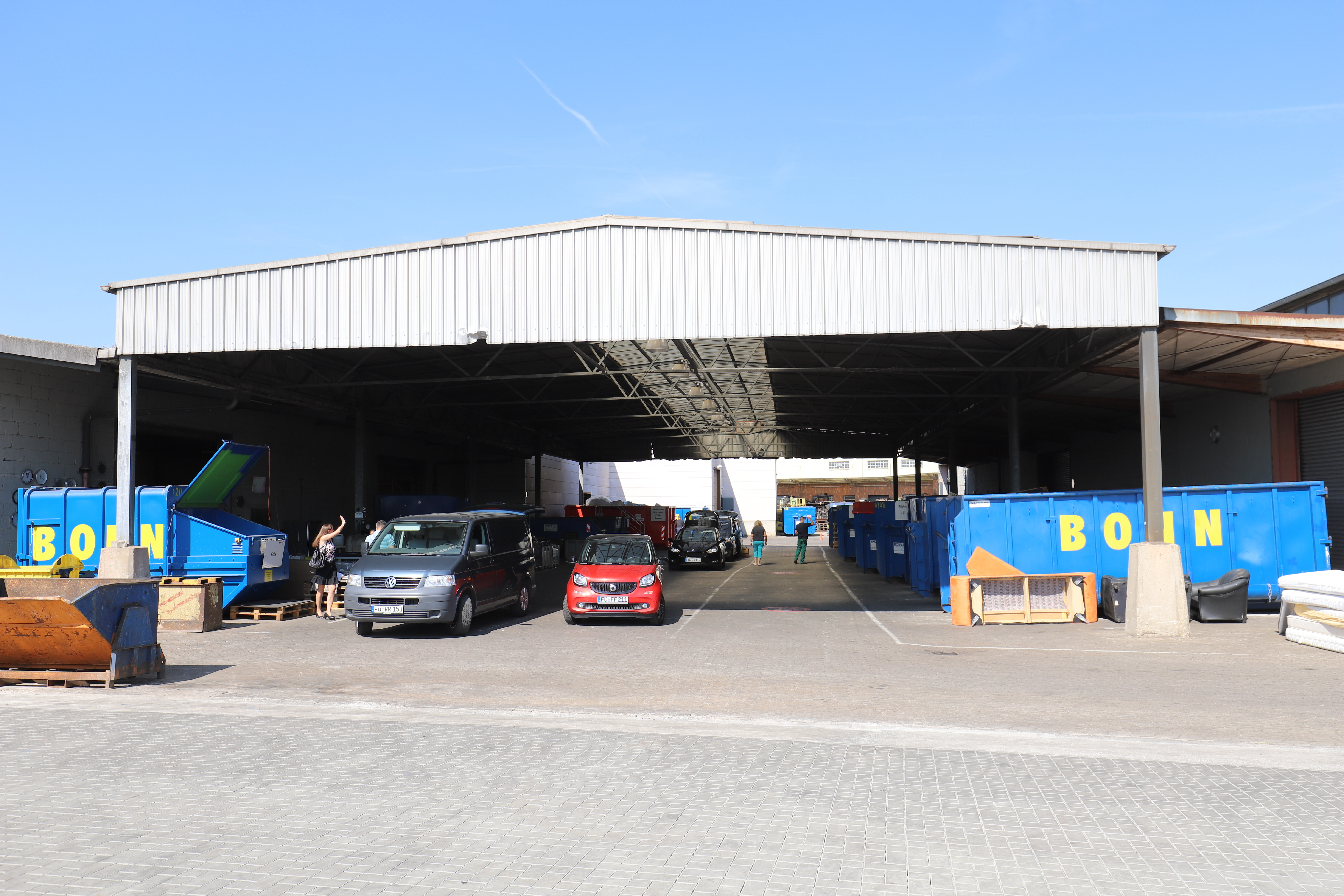 Der Recyclinghof in Karolinenstraße ist eine echte Alternative zu der Entsorgungsanlage in Atzenhof.