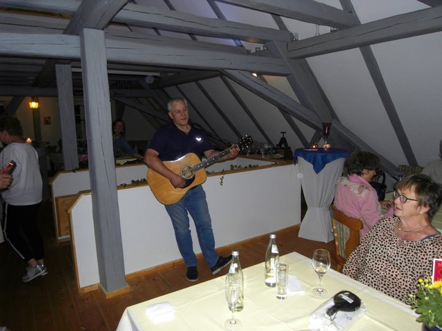 ... Stefan Jäger, Erfolg beim Bridge und auch sonst gut drauf ...