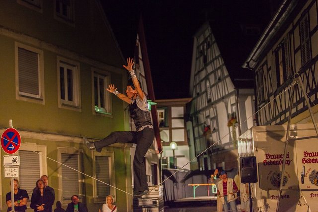Das ZirkArt-Festival in Forchheim brachte Akrobatik und Jonglage in den öffentlichen Raum.