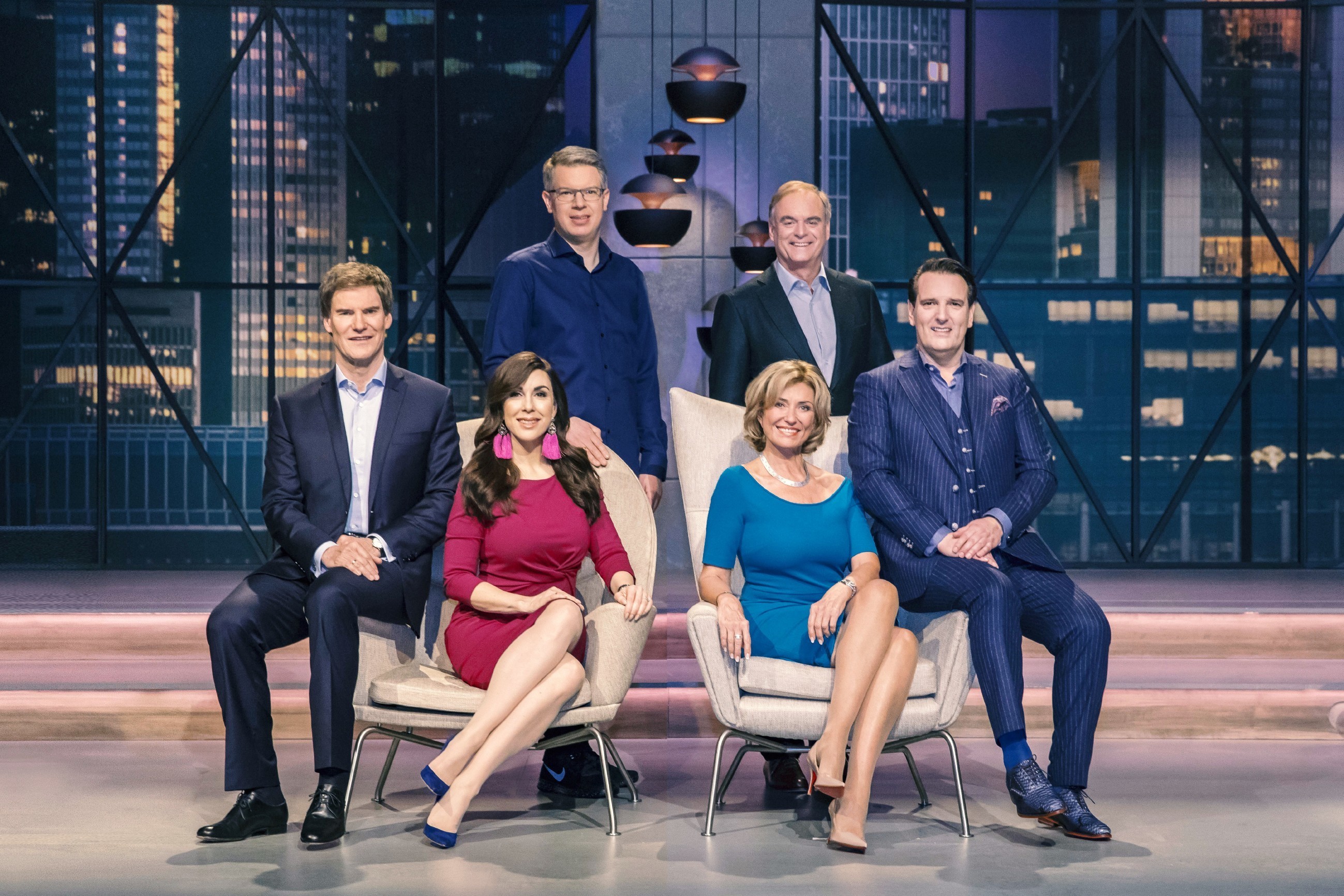 Die Löwen (v.l.): Carsten Maschmeyer, Judith Williams, Frank Thelen, Dagmar Wöhrl, Georg Kofler und Ralf Dümmel.