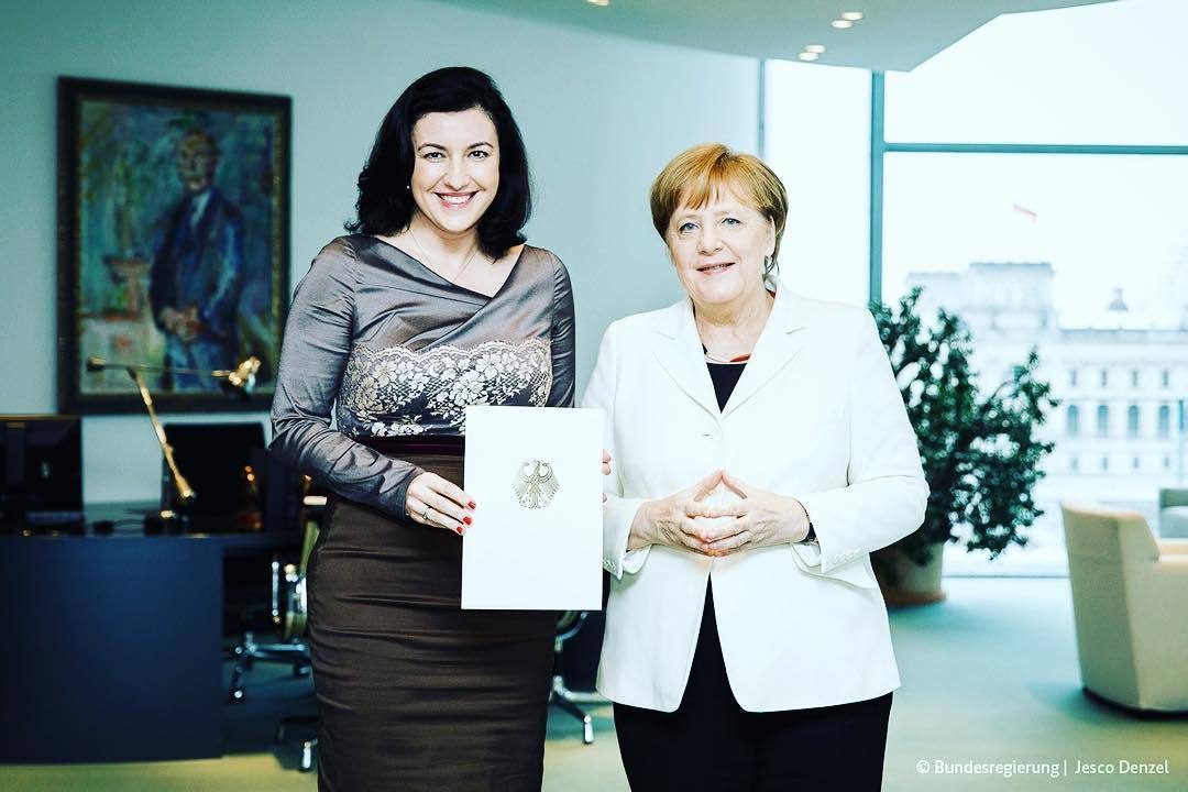 Dorothee Bär ist seit 14. März 2018 Staatsministerin für Digitalisierung bei Bundeskanzlerin Dr. Angela Merkel.
