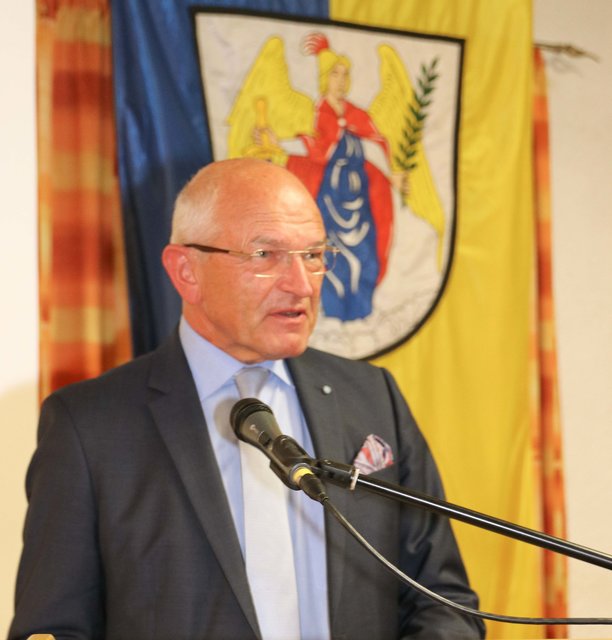 Bezirkstagspräsident Dr. Günther Denzler. | Foto: Nicole Fuchsbauer