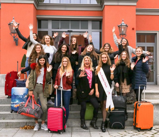 Teilnehmerinnen der Miss Franken Classic 2019 ziehen in die Model-WG ein. | Foto: Nicole Fuchsbauer