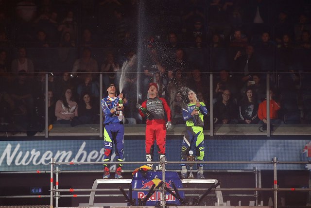 NIGHT of the JUMPs: Team Deutschland. | Foto: NIGHT of the JUMPs / Oliver Franke