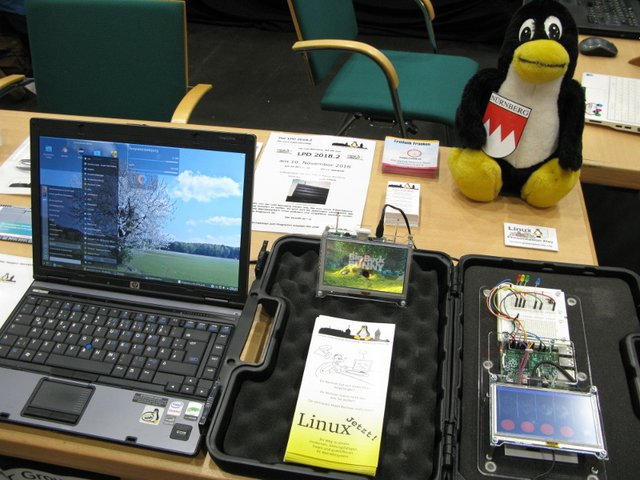 Notebook mit aktuellem Linux und RasPI Projekte