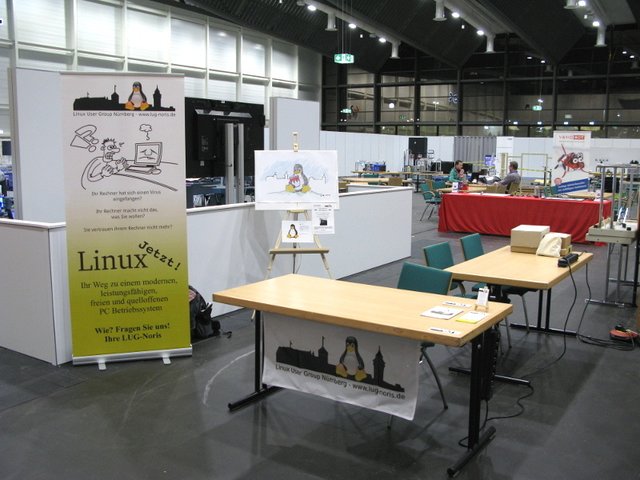 Der Stand der LUG-Noris am Vorabend der Messe