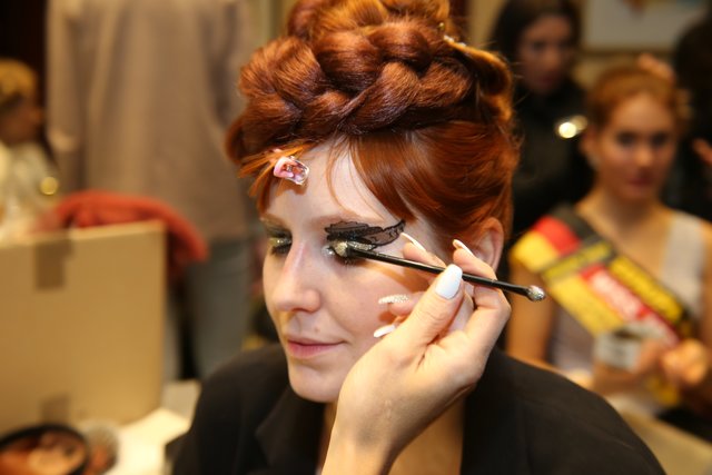 Spektakuläre Frisuren für die Show von KAMM IN - Stylistin Natascia Nicotra. | Foto: Jürgen Friedrich