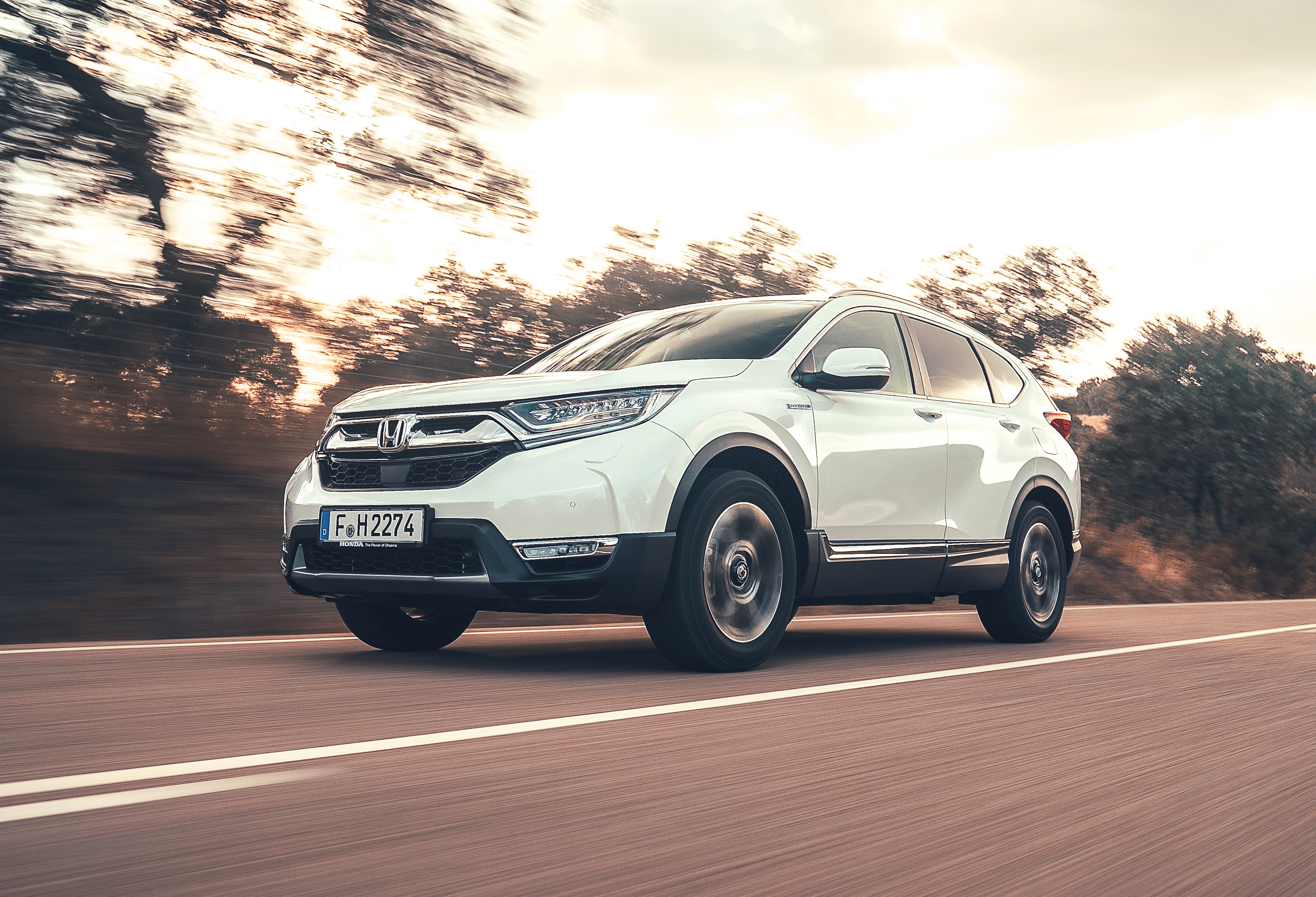 Das System funktioniert unauffällig und reibungslos: Der erzielte Durchschnittsverbrauch spricht dafür, dass der CR-V Hybrid im Stadtverkehr, wo der Diesel mit höheren Verbrauchswerten ins Hintertreffen gerät, seine Stärken voll ausspielen kann. Foto: © Auto-Medienportal.Net/Honda