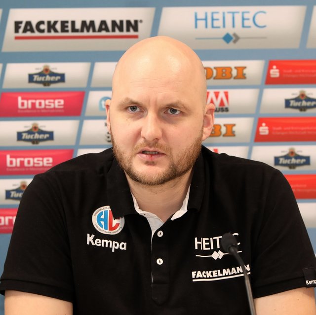 (Foto: HJKrieg, Erlangen): HC-Trainer Eyjolfsson: Stuttgart ist eine spielerisch sehr starke  Mannschaft