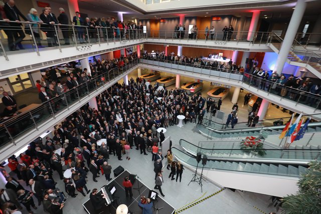 Neujahrsempfang der Stadt Nürnberg mit rund 1.500 Gästen im Foyer des NCC-West der NürnbergMesse. | Foto: Udo Dreier