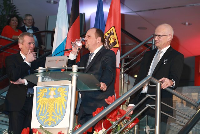Neujahrsempfang der Stadt Nürnberg mit rund 1.500 Gästen im Foyer des NCC-West der NürnbergMesse. | Foto: Udo Dreier