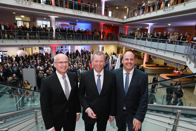Neujahrsempfang der Stadt Nürnberg mit rund 1.500 Gästen im Foyer des NCC-West der NürnbergMesse. | Foto: Udo Dreier