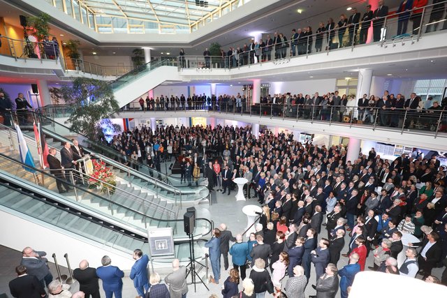 Neujahrsempfang der Stadt Nürnberg mit rund 1.500 Gästen im Foyer des NCC-West der NürnbergMesse. | Foto: Udo Dreier