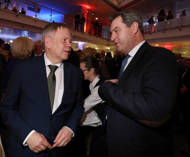 Neujahrsempfang der Stadt Nürnberg mit rund 1.500 Gästen im Foyer des NCC-West der NürnbergMesse. | Foto: Udo Dreier