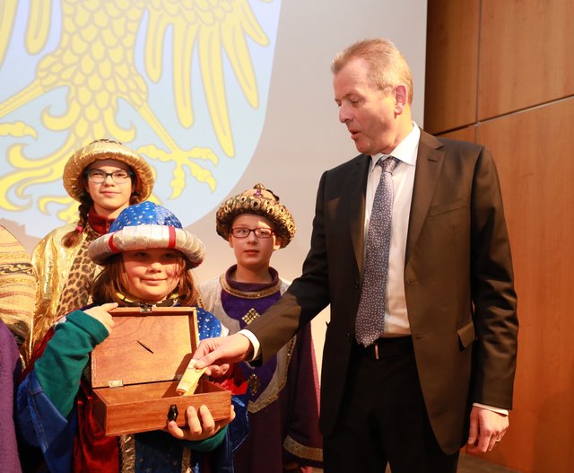 Neujahrsempfang der Stadt Nürnberg mit rund 1.500 Gästen im Foyer des NCC-West der NürnbergMesse. | Foto: Udo Dreier