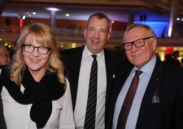 Neujahrsempfang der Stadt Nürnberg mit rund 1.500 Gästen im Foyer des NCC-West der NürnbergMesse. | Foto: Udo Dreier