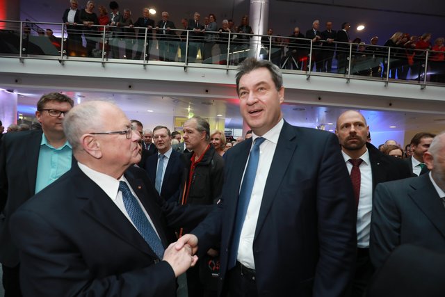 Neujahrsempfang der Stadt Nürnberg mit rund 1.500 Gästen im Foyer des NCC-West der NürnbergMesse. | Foto: Udo Dreier