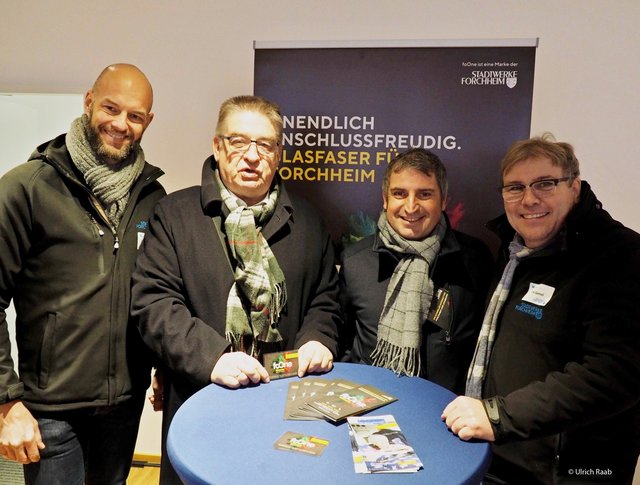 von links: Christian Palla, Leiter Telekommunikation/Multimedia, Reinhold Müller, Geschäftsführer der Stadtwerke Forchheim, Christian Sponsel, designierter Technischer Geschäftsführer, Dirk Samel, Vertrieb. | Foto: Stadtwerke Forchheim
