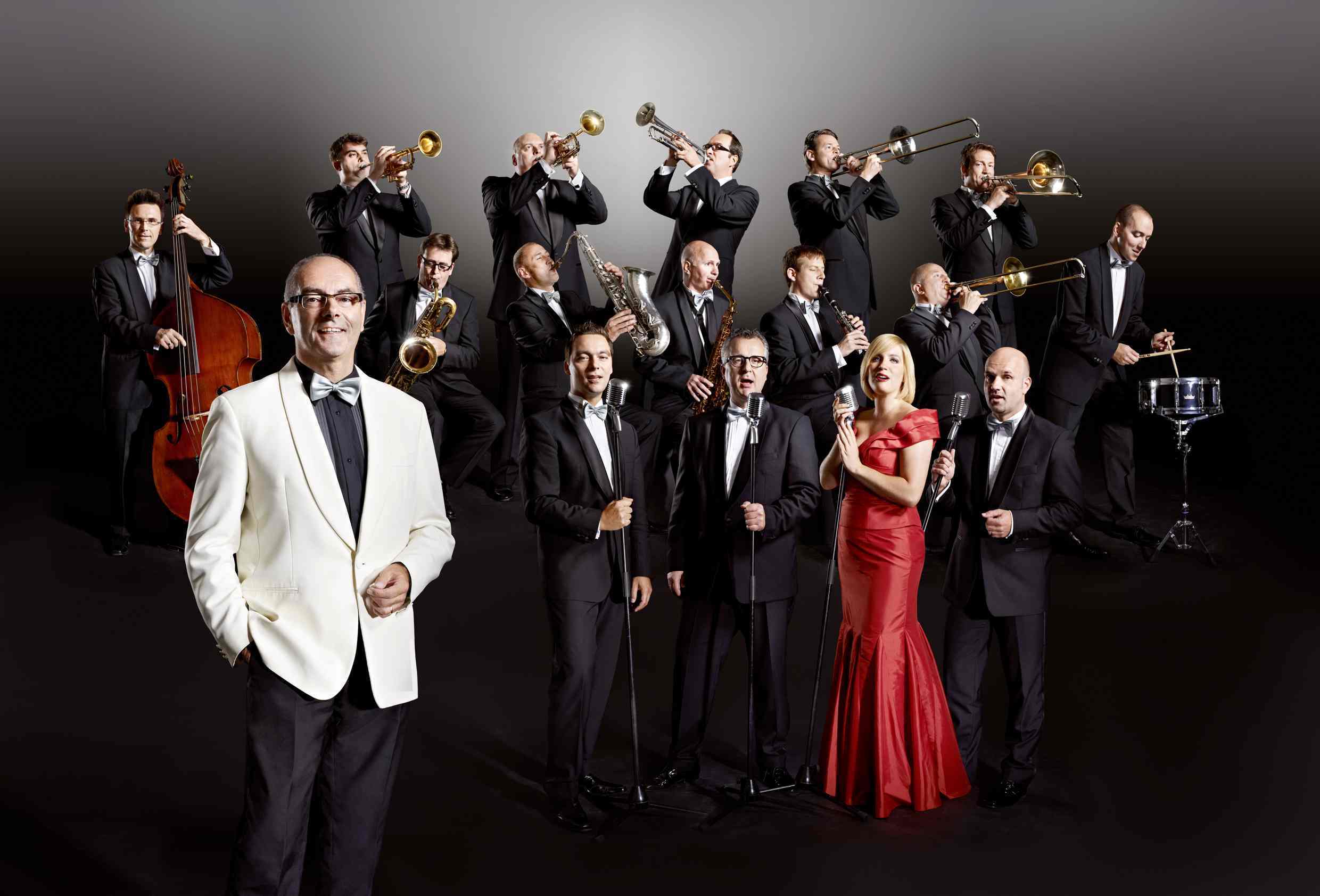 Das weltberühmte Glenn Miller Orchestra: Big-Band-Sound mit starken Gesangs-Solisten.