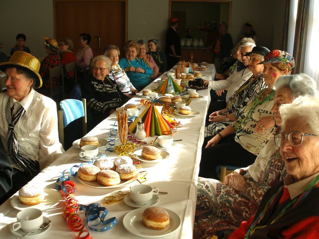 Die Senioren von St.Otto beim Faschings-Treff