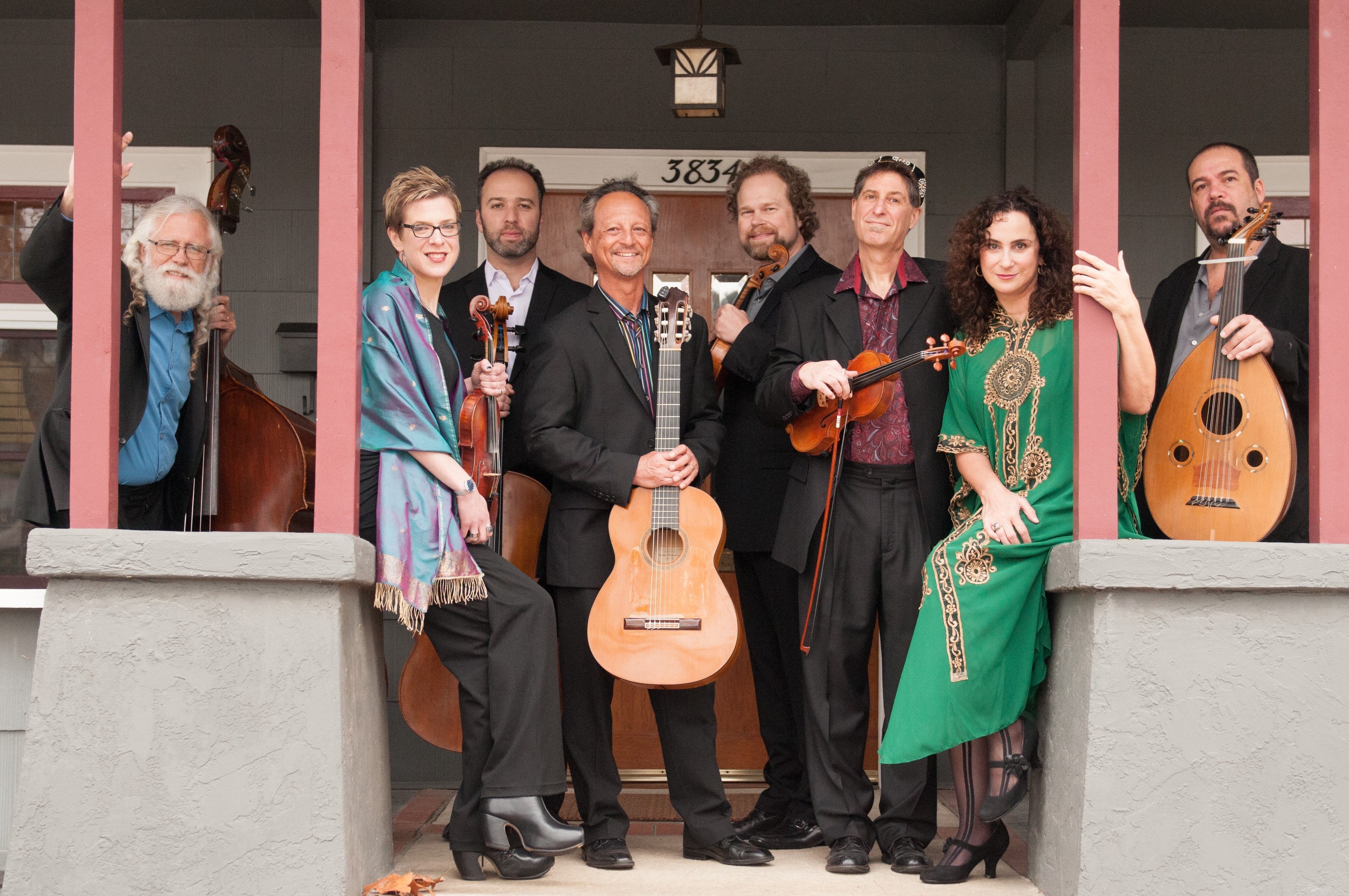 Yale Strom‘s Broken Consort beschließen am Sonntag, mit ihrem Konzert im Kulturforum, das diesjährige Intermezzo des Klezmer Festival.