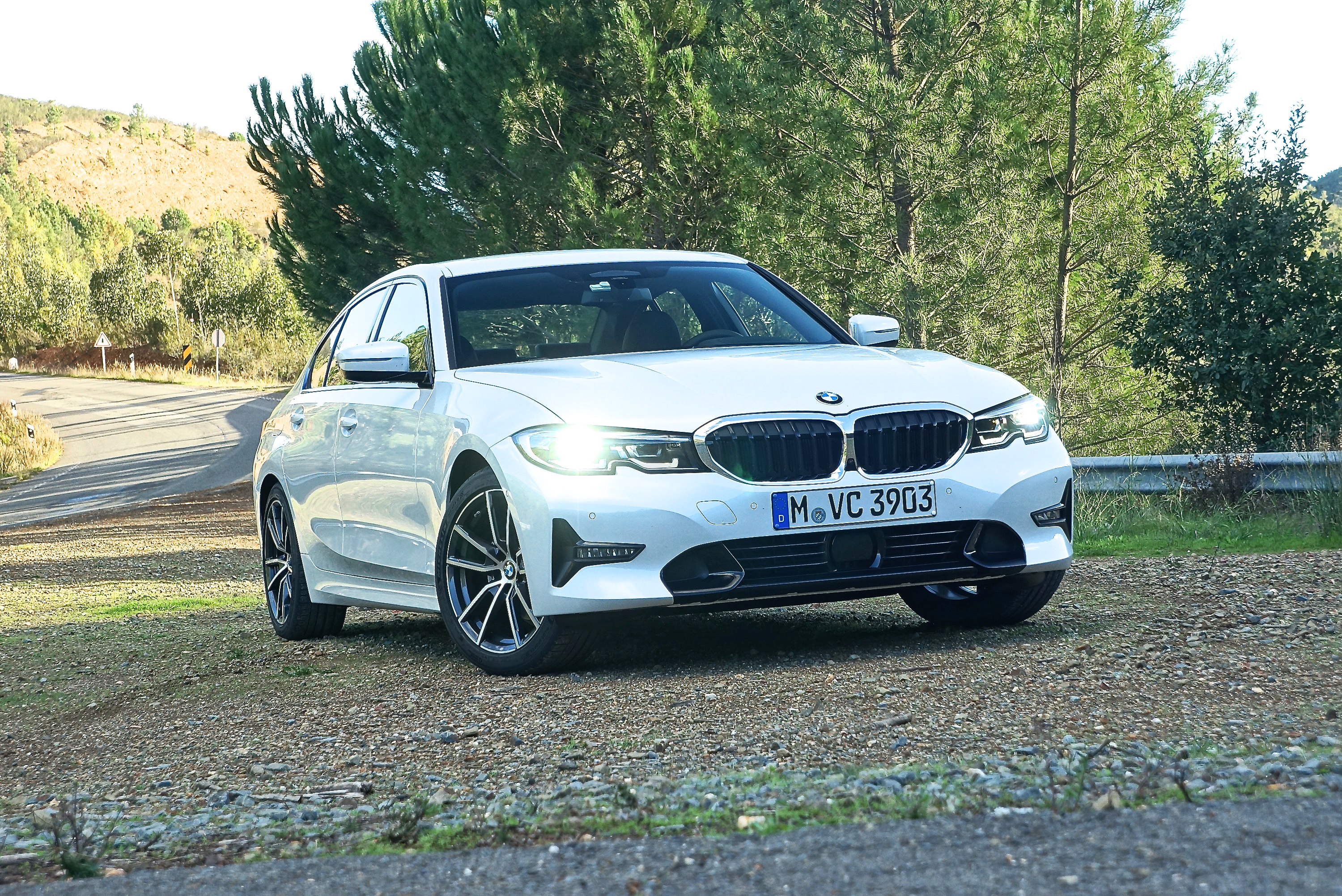 Laut Hersteller will man mit dem neuen BMW 330i wieder die sportlichen Gene des 330er der Baureihe E46 aktivieren. Foto: Auto-Medienportal.Net/Matthias Knödler