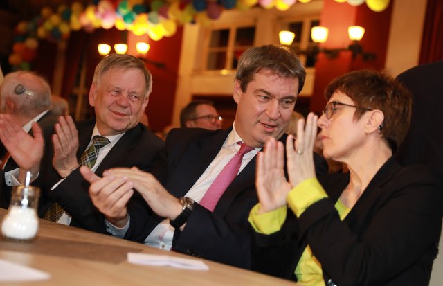 Highlight zum 44. politischen Fischessen: AKK und Söder treffen aufeinander!  | Foto: Udo Dreier