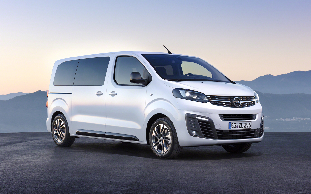 Für Traktion auch abseits fester Wege ist der Opel Zafira Life mit der Traktionskontrolle „IntelliGrip“ ausgerüstet – wer mehr will, kann die 4x4-Variante bestellen. Den Vierradantrieb steuert Offroad-Spezialist Dangel bei; darüber hinaus wird es zum Jahresbeginn 2021 auch eine rein elektrische Variante geben. Foto: Auto-Medienportal.Net/Opel