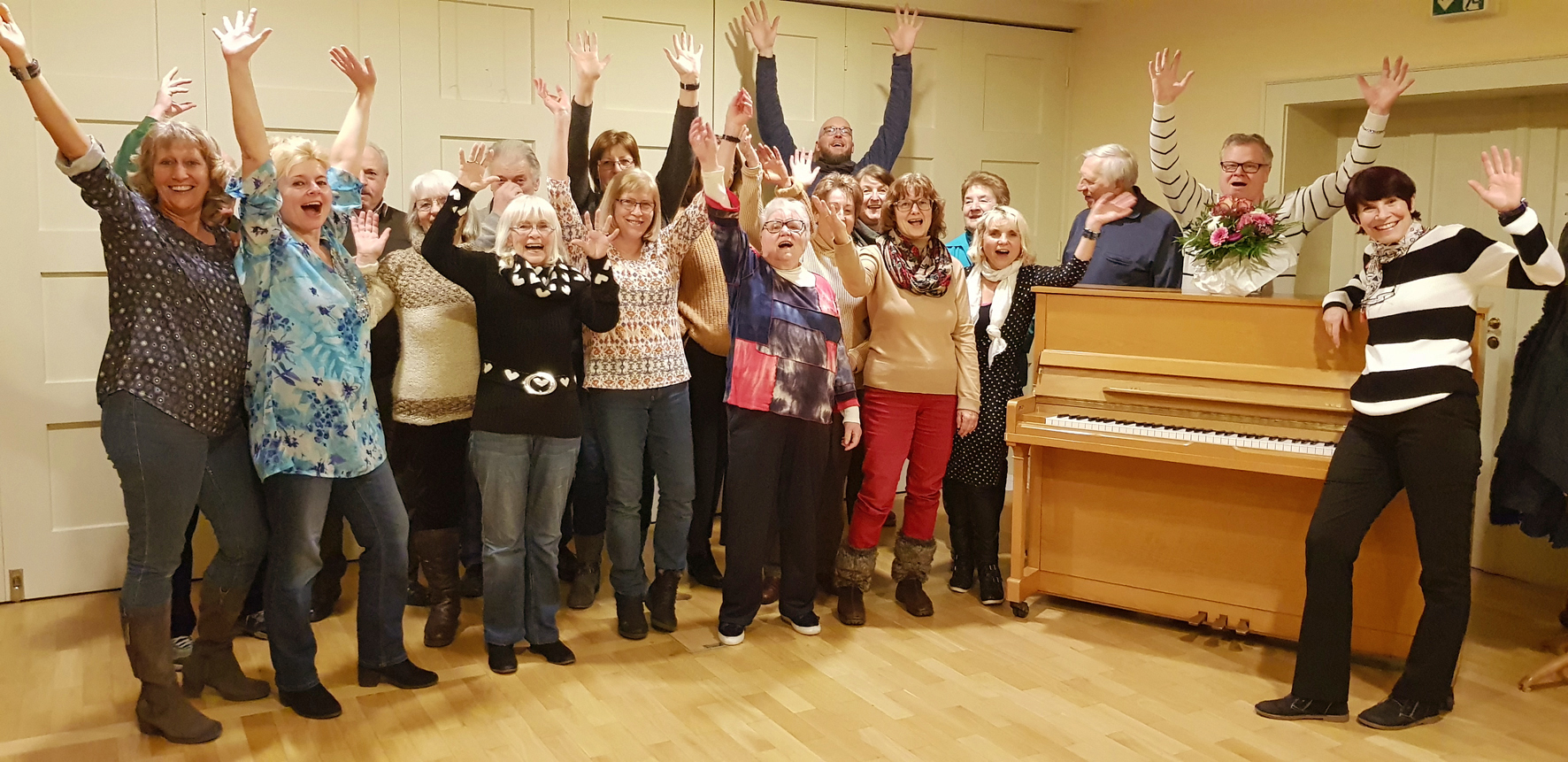 In bester Stimmung feiern die Sängerfreunde Leerstetten ihr 100-jähriges Bestehen.