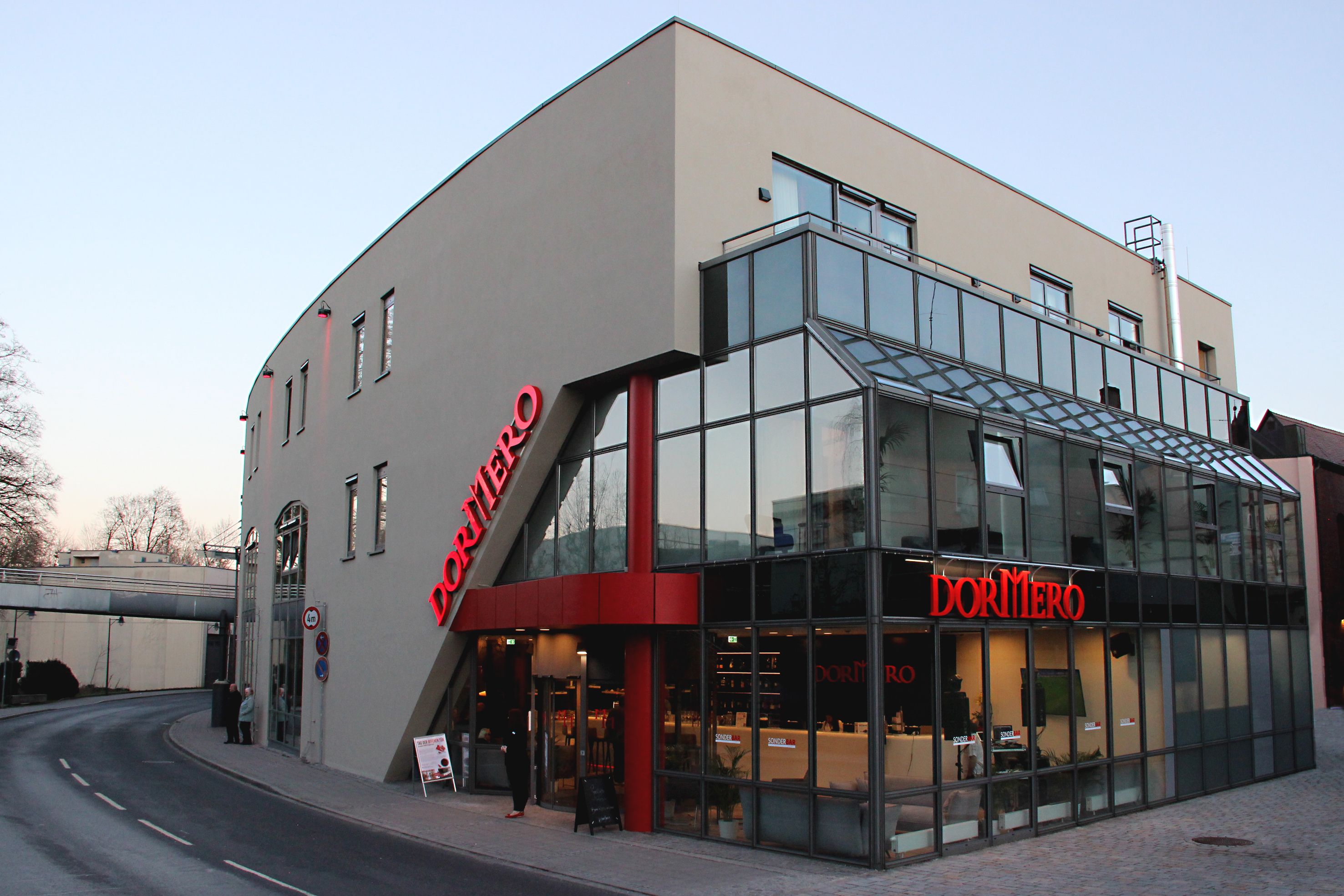 Gelungen: Aus dem ehemaligen Modehaus ist ein Vier-Sterne Superior Hotel geworden.
