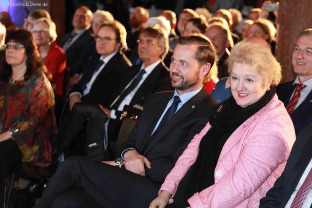 „Heimatpreis Nordbayern“ auf der Nürnberger Kaiserburg.  | Foto: Udo Dreier