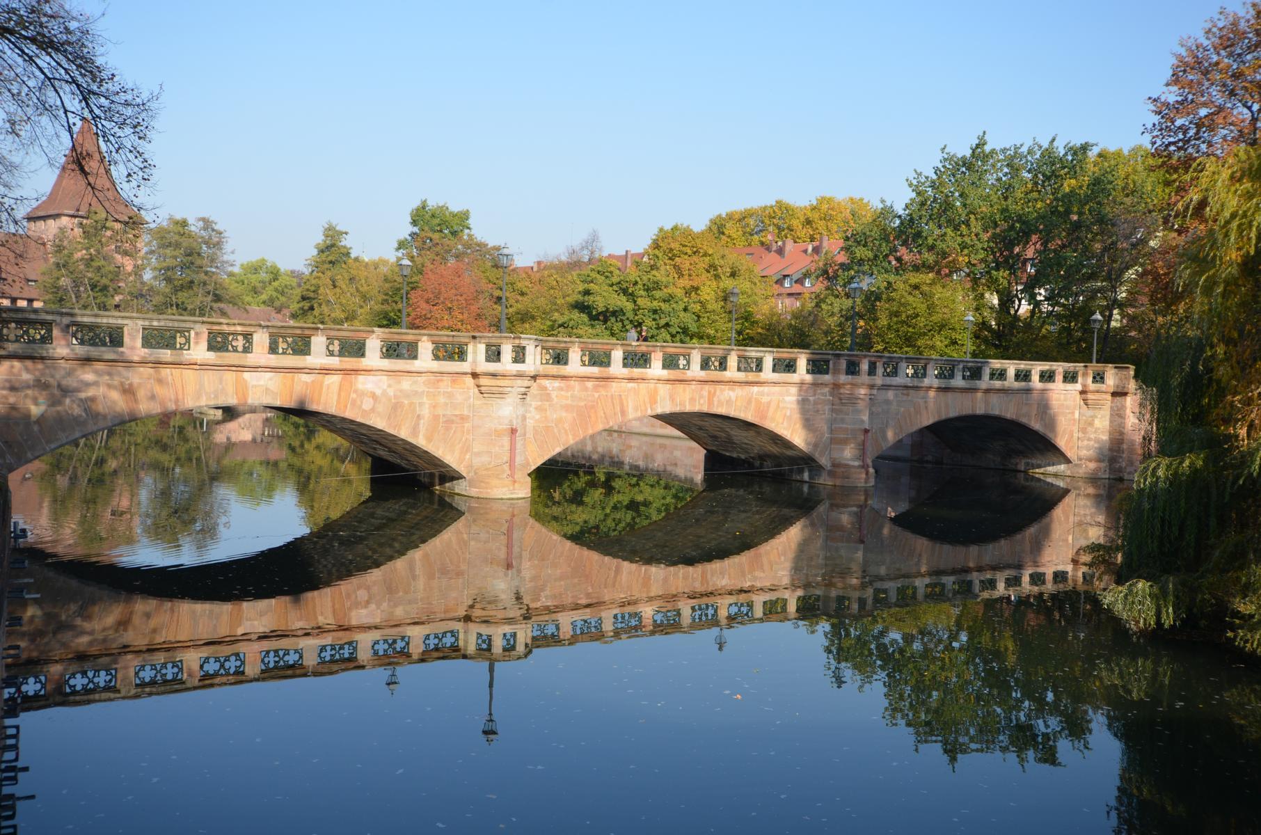 Die Nürnberger Maxbrücke.