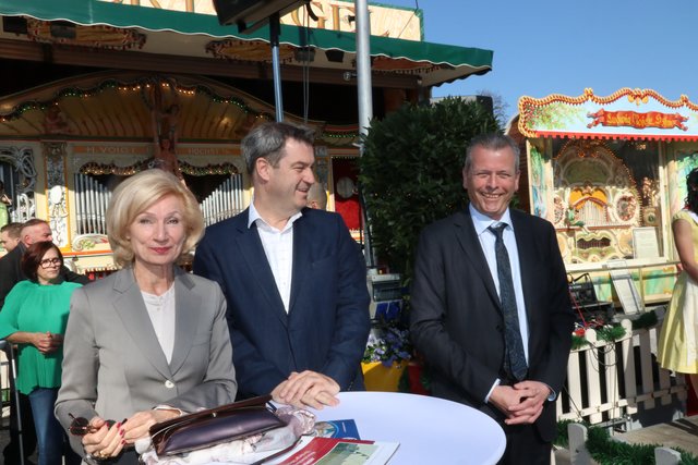 Jubiäumsabend 100 Jahre Nürnberger Frühlingsfest. | Foto: John R. Braun