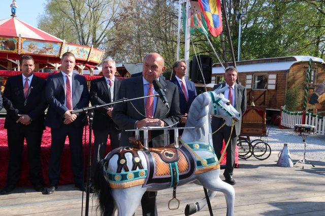 Jubiäumsabend 100 Jahre Nürnberger Frühlingsfest. | Foto: John R. Braun