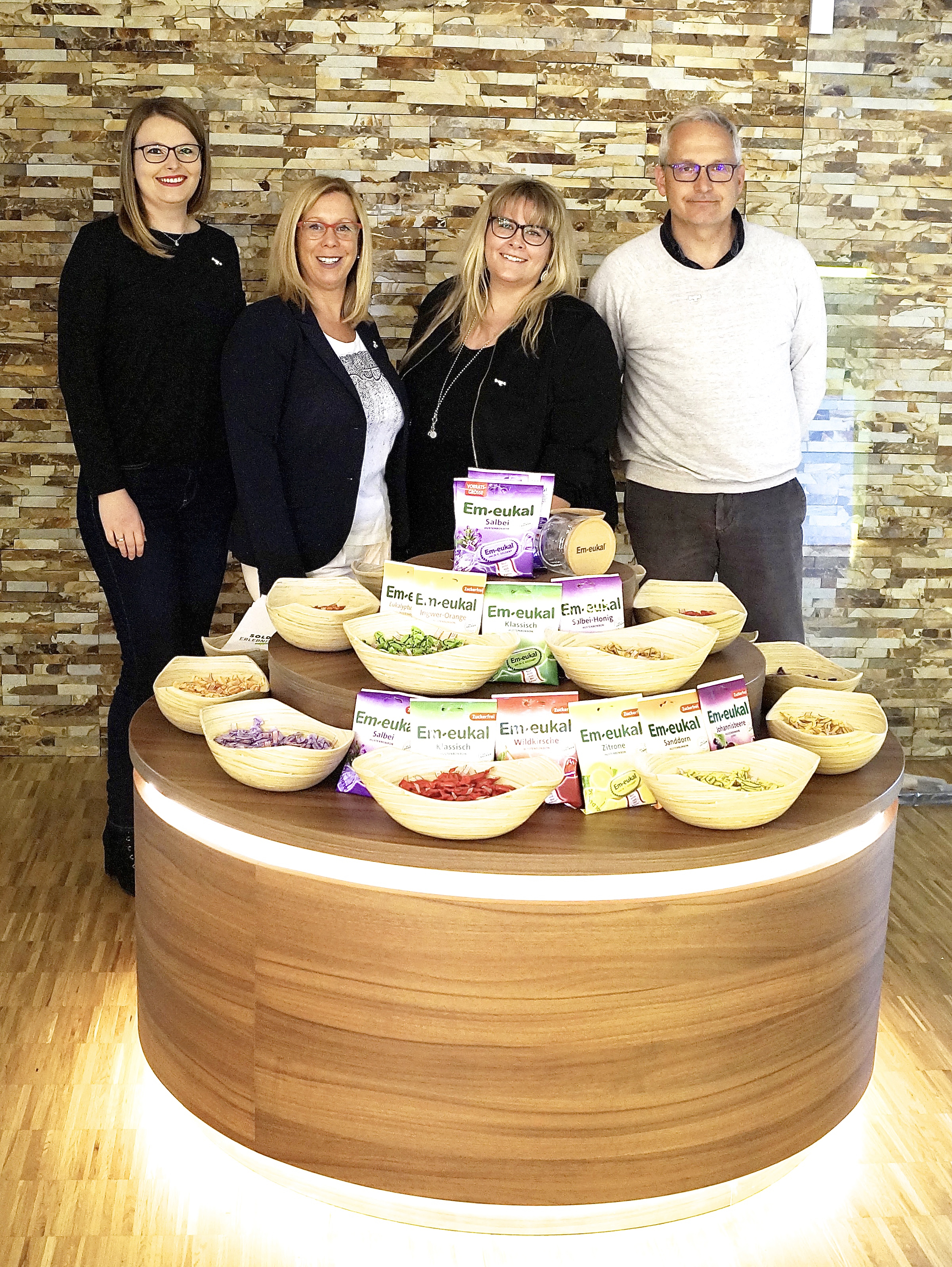 Christina Remmling, Marketing Dr. C. SOLDAN; Doris Düthorn, Marketing Dr. C. SOLDAN; Kathrin Herbrich, Projektoffice Werksverkauf Dr. C. SOLDAN; Jürgen Pregitzer, Projektleitung Werksverkauf Dr. C. SOLDAN (v.l.n.r.).
Foto: © Dr. C. SOLDAN