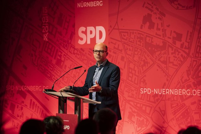 Thorsten Brehm (l.) will Nachfolger von Oberbürgermeister Dr. Ulrich Maly werden.
