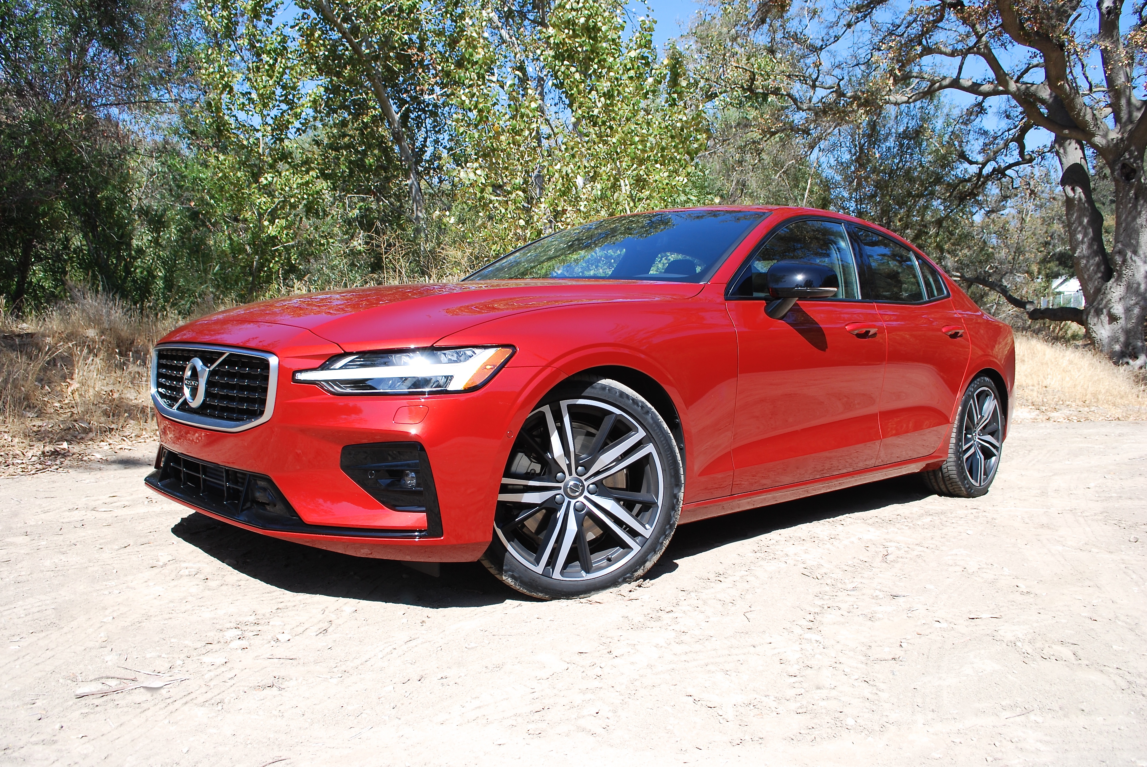 Während sich Volvo mit der Kombivariante V60 vor allem an den europäischen Markt wendet, ist der S60 ganz auf die Bedürfnisse der Chinesen und Amerikaner zugeschnitten.
Foto: Auto-Medienportal.Net/Volvo