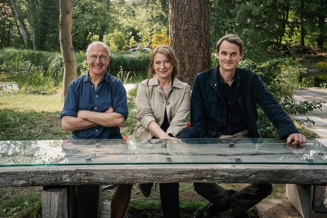 Von links: Max Färberböck (Drehbuch und Regie), Dagmar Manzel (Rolle: Kriminalhauptkommissarin Paula Ringelhahn) und Fabian Hinrichs (Rolle: Kriminalhauptkommissar Felix Voss).