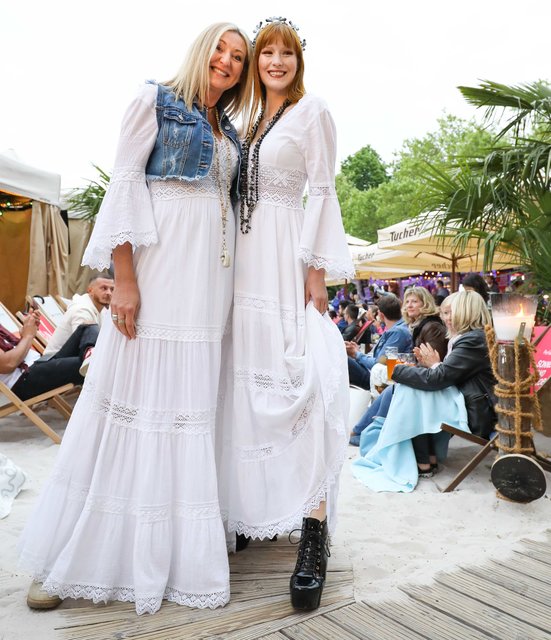 Modenschau am Stadtstrand Nürnberg.  | Foto: © Nicole Fuchsbauer