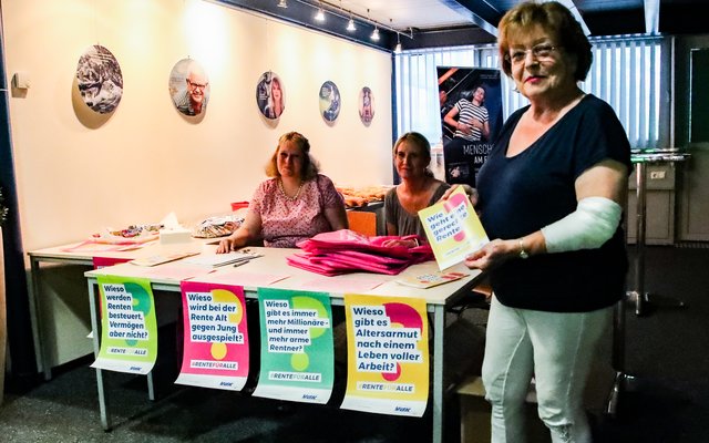 Werbeaktion der Mitglieder des VdK-Kreisverband Lauf-Hersbruck