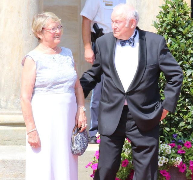 Auch dabei: Ministerpräsident a.D. Dr. Günther Beckstein mit Gattin Marga. | Foto: Jürgen Friedrich/Melanie Admave