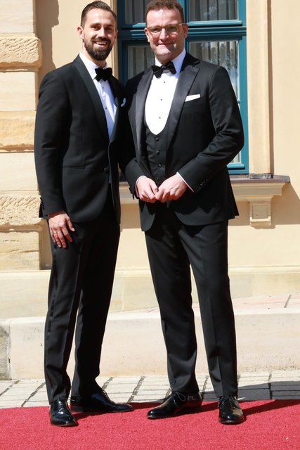 Bundesgesundheitsminister Jens Spahn mit Ehemann Daniel Funke