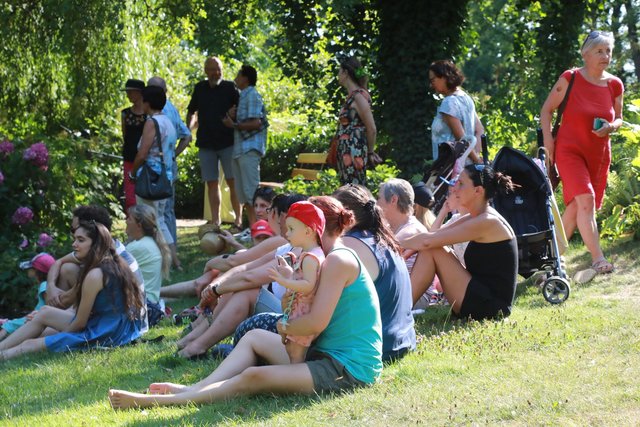 Pausenunterhaltung am Festspielteich in Anlehnung an "Tannhäuser"