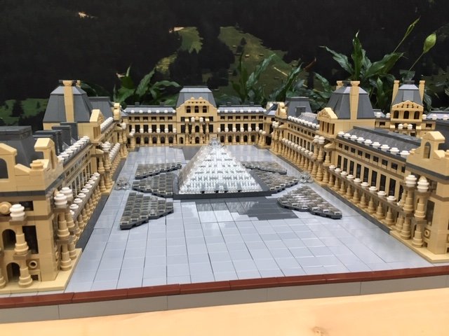 „Bricking Bavaria“