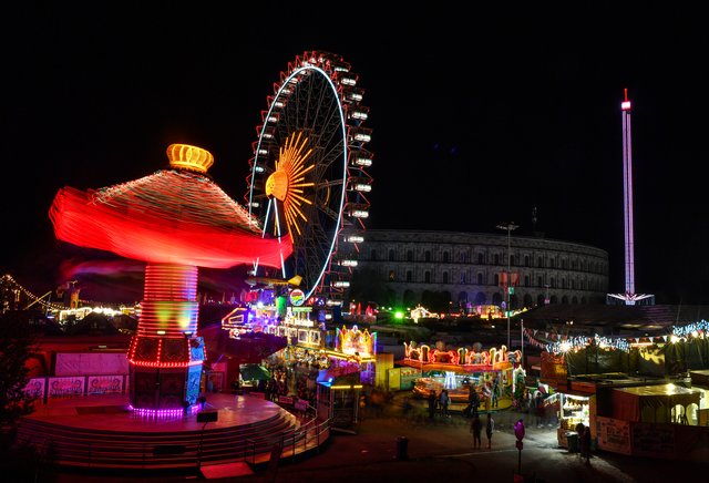 Nürnberger Herbstvolksfest vom 23.August bis 8.September 2019.  | Foto: Berny Meyer