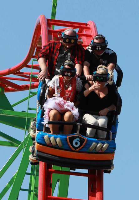 Erster Rundgang am Herbstvolksfest 2019.  | Foto: Udo Dreier