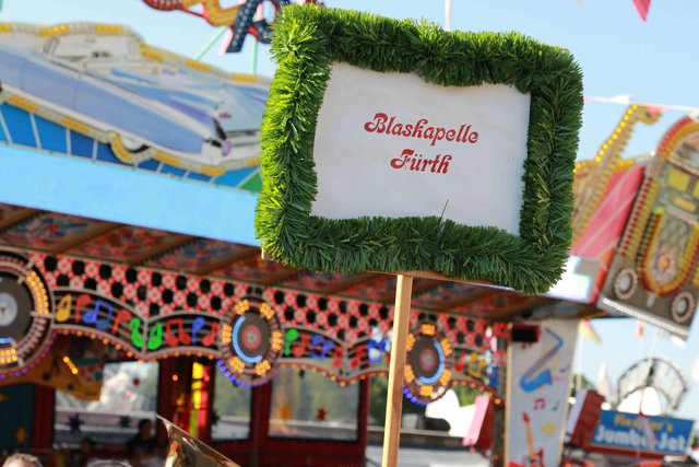 Eröffnung des Nürnberger Herbstvolksfestes. | Foto: Udo Dreier