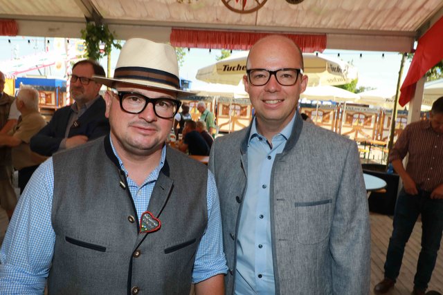 Eröffnung des Nürnberger Herbstvolksfestes. | Foto: Udo Dreier