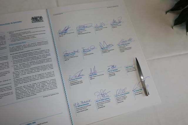 Gründung des Zentrums Wasserstoff.Bayern (H2.B) in Nürnberg. | Foto: Udo Dreier